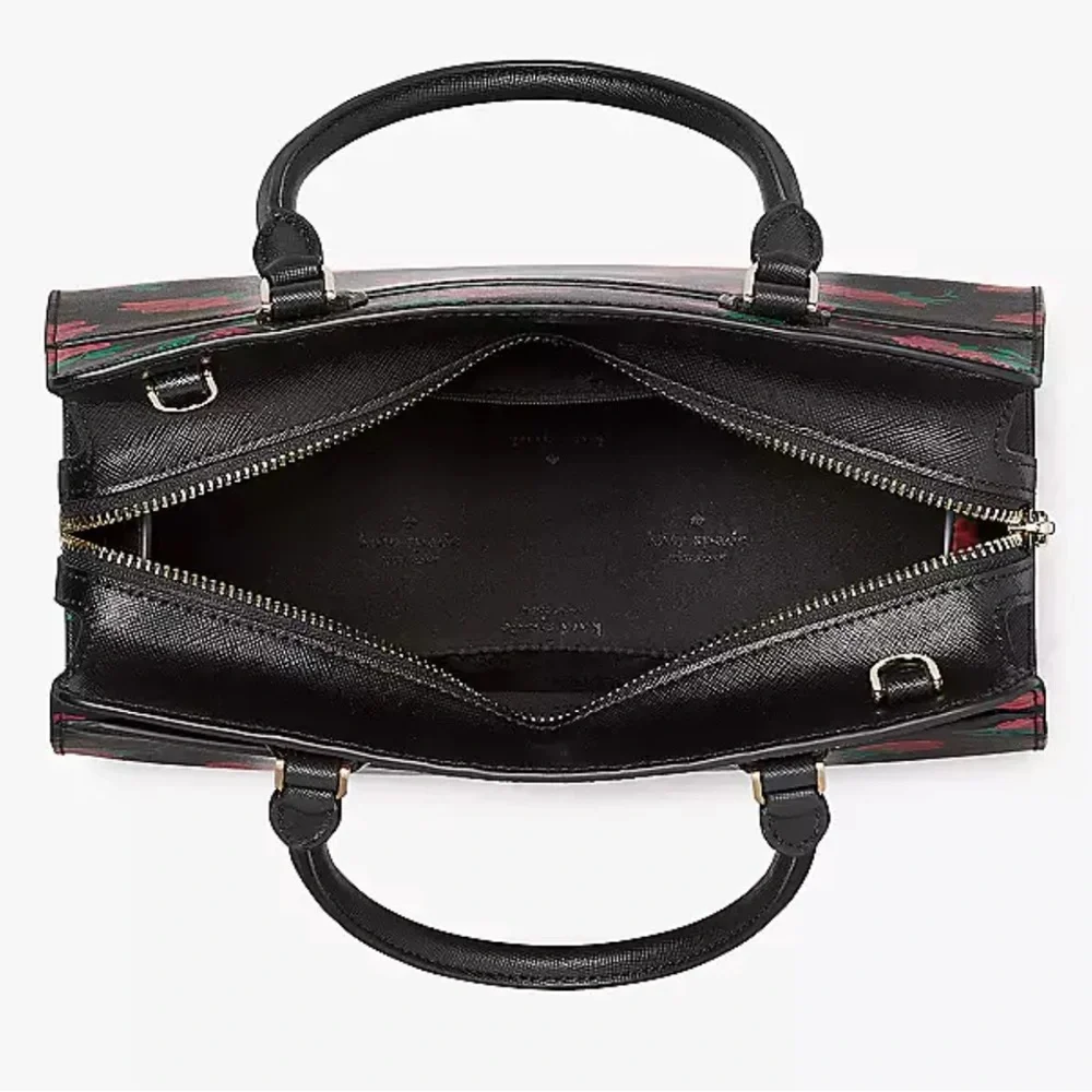 Kate Spade Madison Rose Toss Printed Medium Satchel
COLOR:
Black Multi
NWT - Picture 8 of 16
